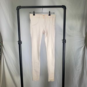 Freddy Cream colored pants (fits like leggings)